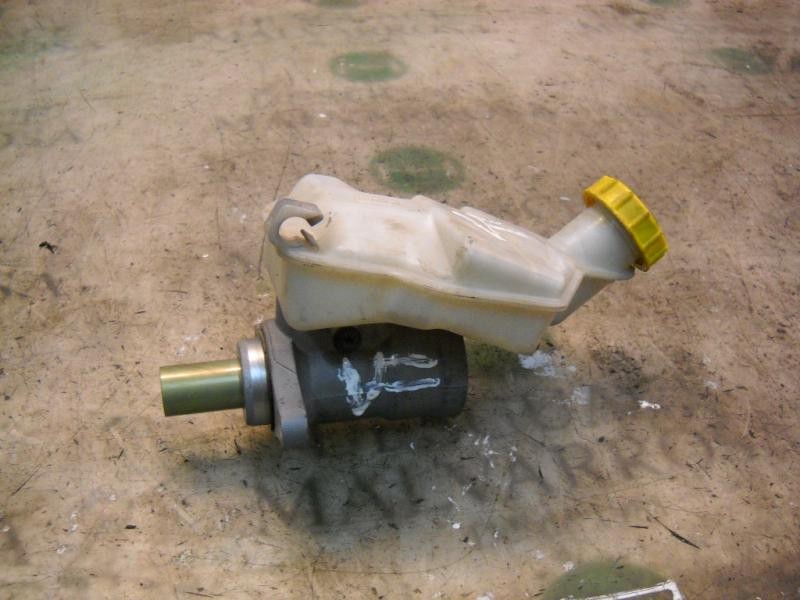 Recambio de bomba freno para ford fiesta (cbk) trend referencia OEM IAM   