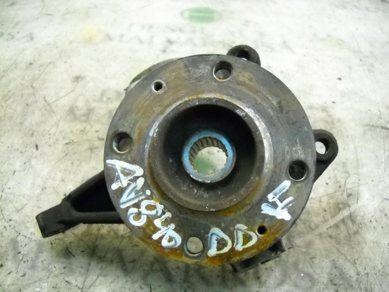 Recambio de mangueta delantera derecha para peugeot 206 berlina 1.9 diesel referencia OEM IAM   