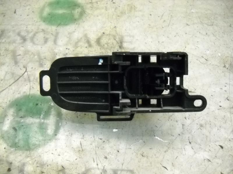 Recambio de maneta interior delantera izquierda para nissan micra (k12e) acenta referencia OEM IAM   