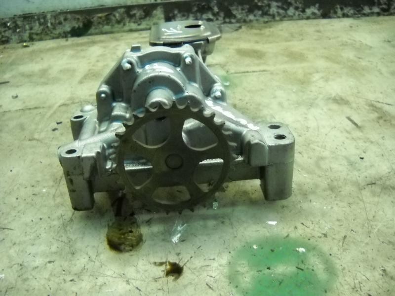 Recambio de bomba aceite para citroën c5 berlina 2.0 hdi premier referencia OEM IAM   