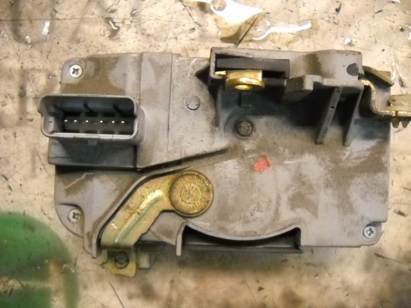 Recambio de cerradura puerta delantera derecha para citroën c5 berlina 2.0 hdi premier referencia OEM IAM   