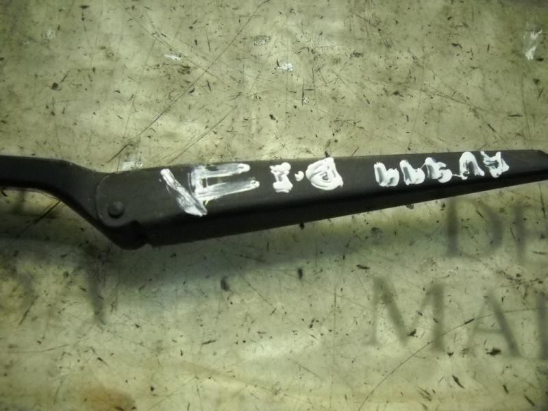 Recambio de brazo limpia delantero izquierdo para citroën c5 berlina 2.0 hdi premier referencia OEM IAM   