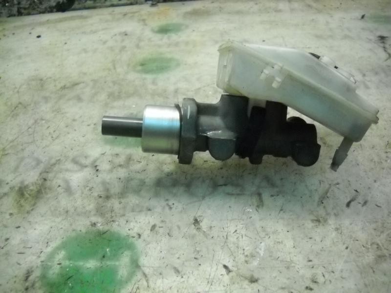 Recambio de bomba freno para peugeot 206 berlina xs referencia OEM IAM   