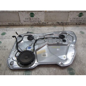 ELEVALUNAS DELANTERO DERECHO 