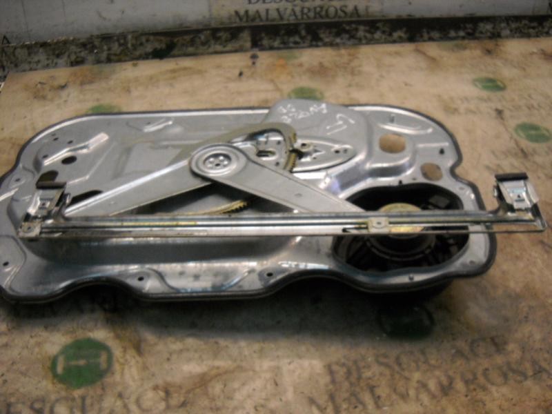 Recambio de elevalunas delantero derecho para ford focus berlina (cap) ghia referencia OEM IAM   