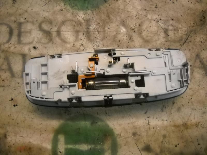 Recambio de piloto interior para ford focus berlina (cap) ghia referencia OEM IAM   