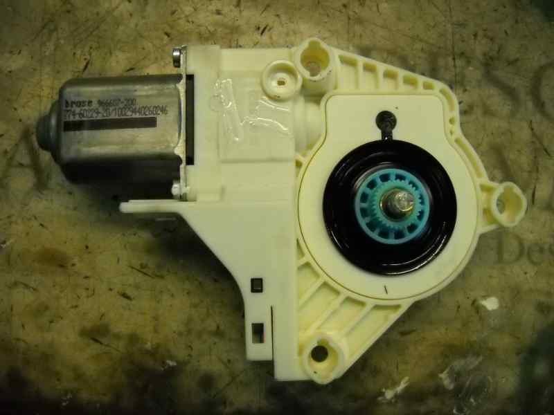 Recambio de motor elevalunas trasero derecho para audi a4 avant (8k5) (2008) referencia OEM IAM   