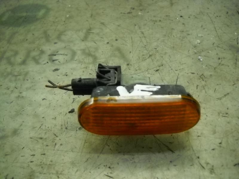 Recambio de piloto lateral izquierdo para seat ibiza (6k) 1.9 tdi referencia OEM IAM   