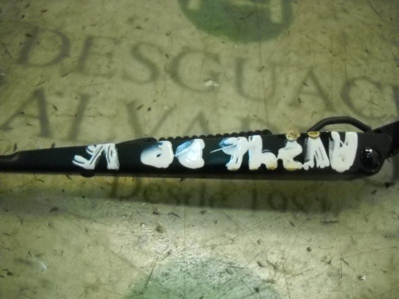 Recambio de brazo limpia delantero derecho para mg mg zs zs 120 referencia OEM IAM   