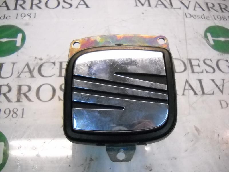 Recambio de maneta porton para seat ibiza (6l1) sport referencia OEM IAM   