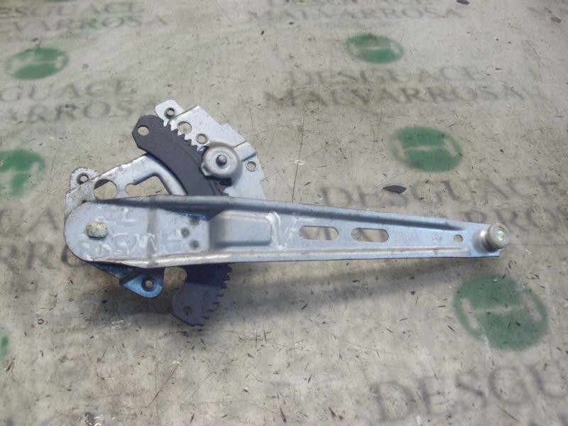 Recambio de elevalunas trasero izquierdo para hyundai getz (tb) 1.1 gl referencia OEM IAM 834011C000  