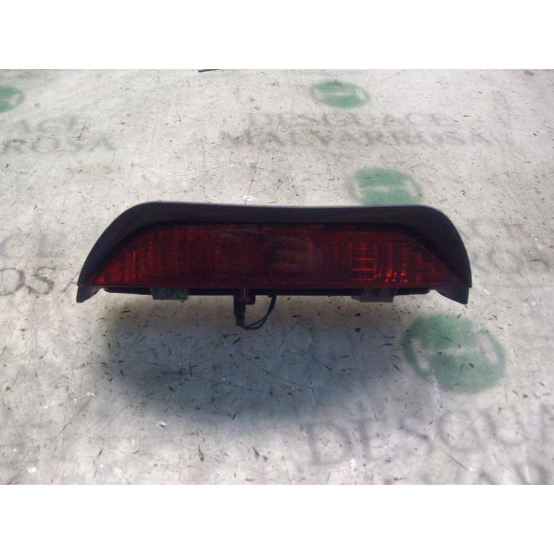 Recambio de piloto trasero central para hyundai getz (tb) 1.1 gl referencia OEM IAM 927501C000  