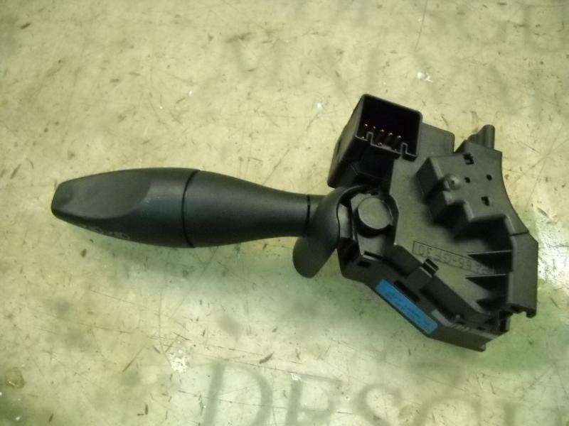 Recambio de mando intermitentes para ford fiesta (cbk) ghia referencia OEM IAM   