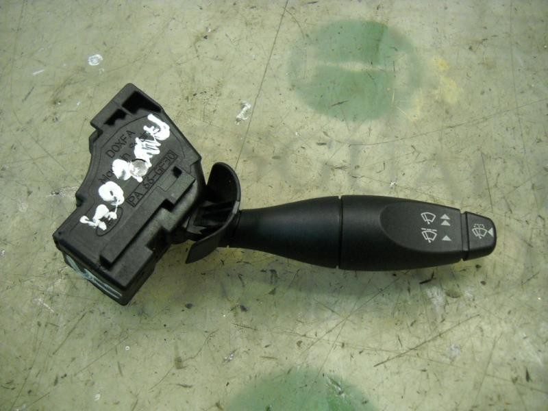 Recambio de mando limpia para ford fiesta (cbk) ghia referencia OEM IAM   