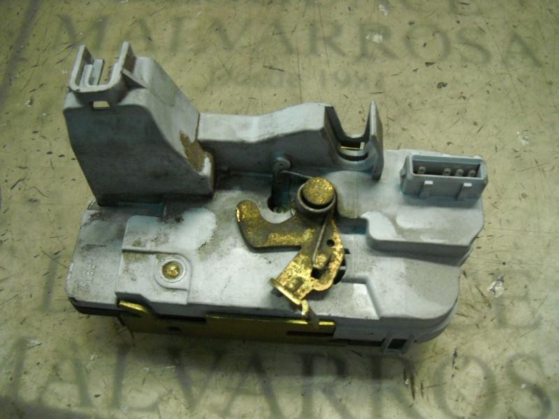 Recambio de cerradura puerta trasera izquierda para peugeot 307 (s1) xs referencia OEM IAM   