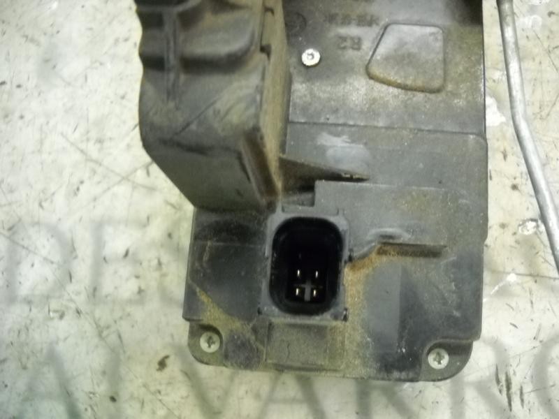 Recambio de cerradura puerta trasera derecha para opel vectra c berlina club referencia OEM IAM   