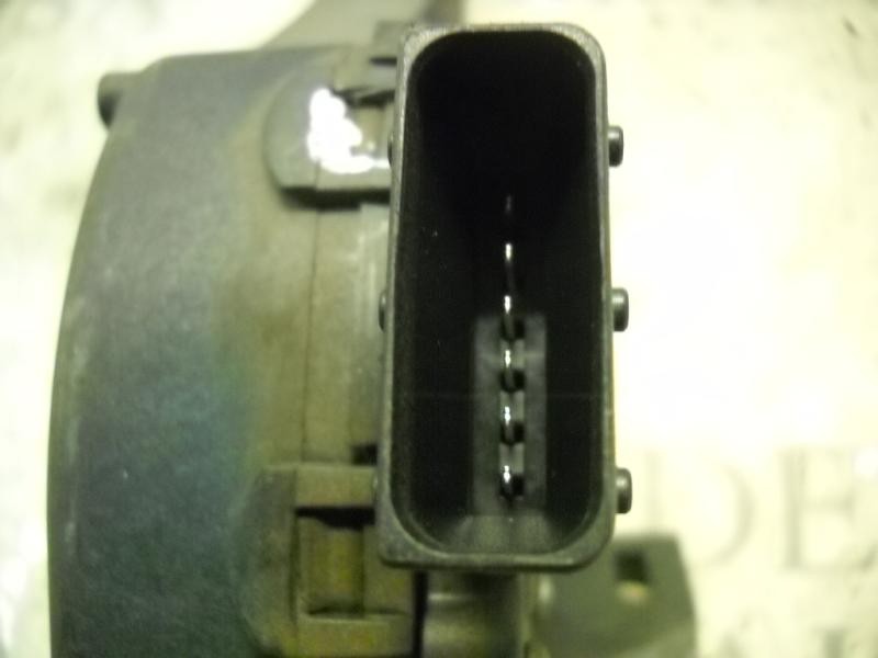 Recambio de potenciometro pedal para opel corsa c elegance referencia OEM IAM   