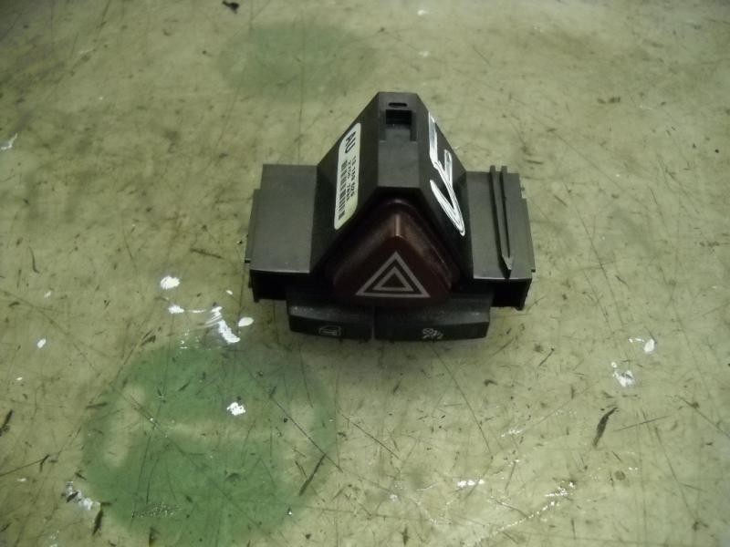 Recambio de warning para opel corsa d cosmo referencia OEM IAM   