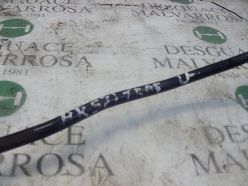 Recambio de barra estabilizadora trasera para kia carens (un) 2.0 crdi referencia OEM IAM 555101D000  