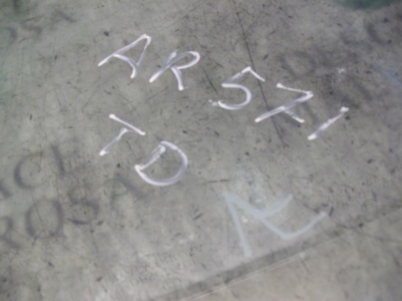 Recambio de cristal puerta trasero derecho para kia carens (un) 2.0 crdi referencia OEM IAM 834211D000  