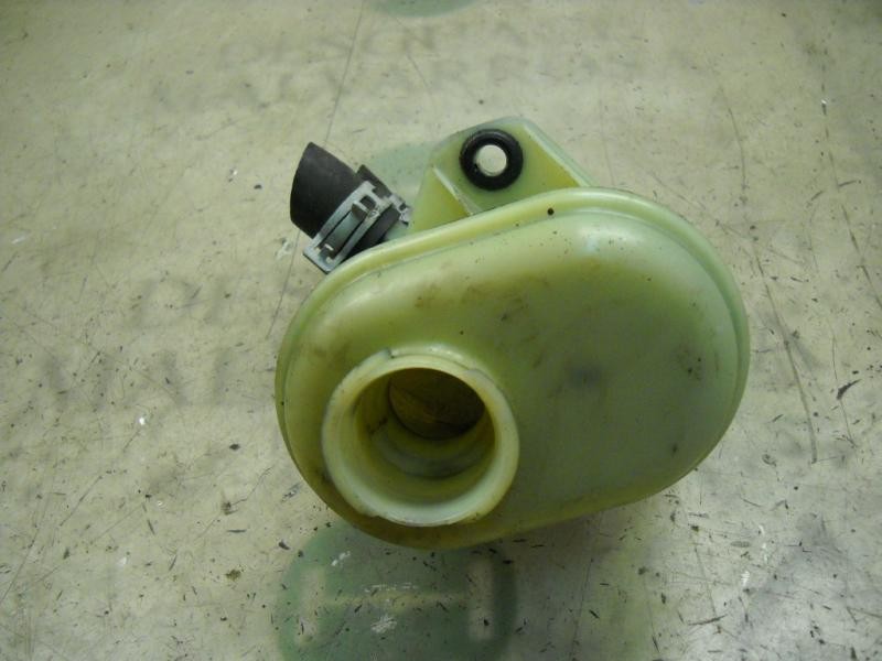 Recambio de deposito servo para ford mondeo berlina (ge) ambiente referencia OEM IAM   