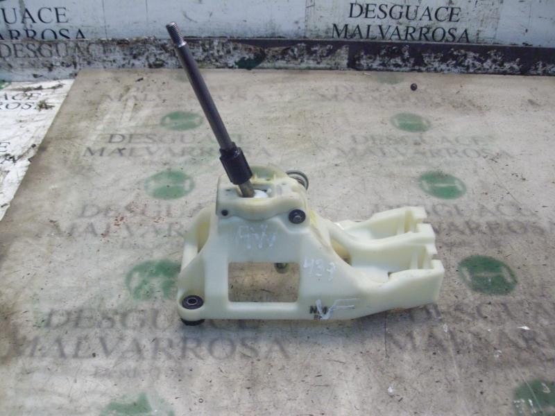 Recambio de palanca cambio para hyundai sonata (nf) 2.0 crdi comfort i referencia OEM IAM 437303K000  