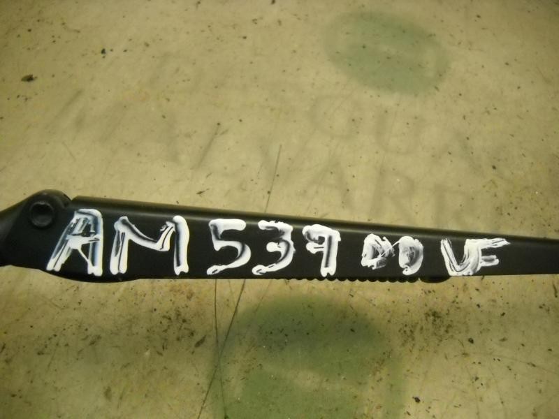 Recambio de brazo limpia delantero derecho para peugeot 307 (s1) xr referencia OEM IAM   