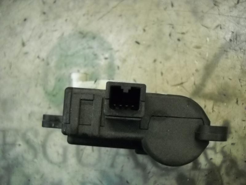 Recambio de motor apertura trampillas climatizador para peugeot 307 (s1) xr referencia OEM IAM   