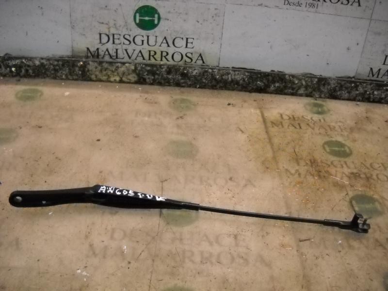 Recambio de brazo limpia delantero derecho para opel astra h berlina enjoy referencia OEM IAM   