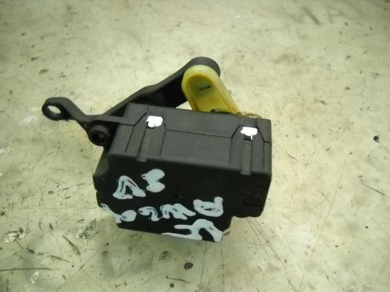 Recambio de motor apertura trampillas climatizador para opel vectra c berlina club referencia OEM IAM   