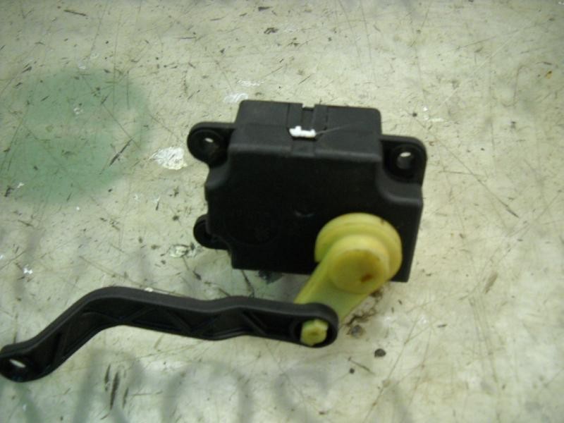 Recambio de motor apertura trampillas climatizador para opel vectra c berlina club referencia OEM IAM   