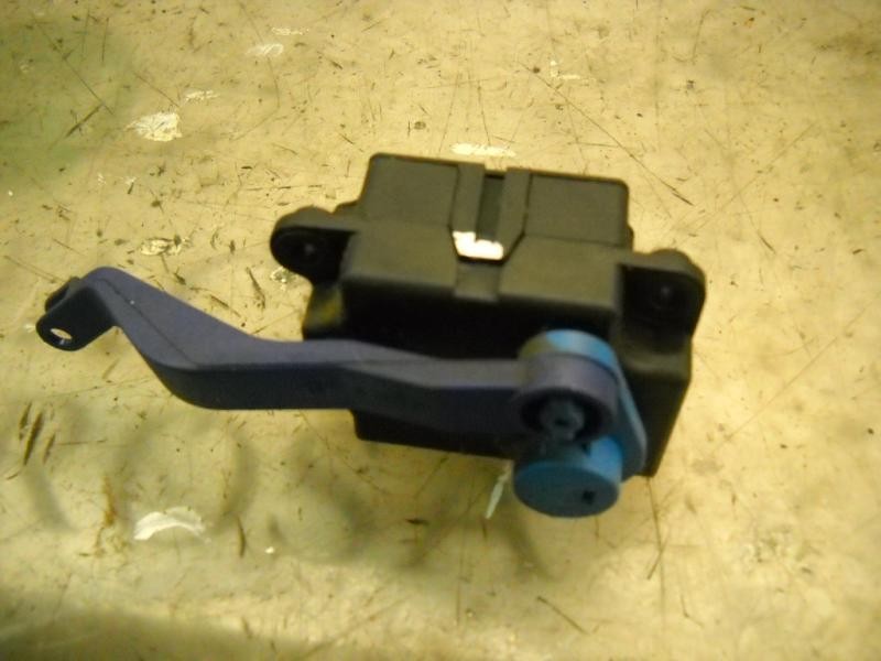 Recambio de motor apertura trampillas climatizador para opel vectra c berlina club referencia OEM IAM   