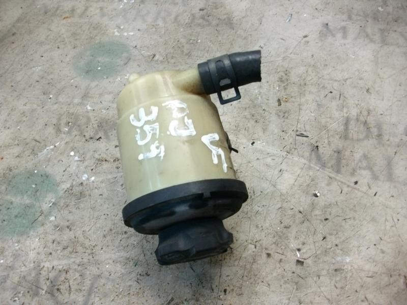 Recambio de deposito servo para hyundai matrix (fc) 1.6 gls referencia OEM IAM 5715017000  