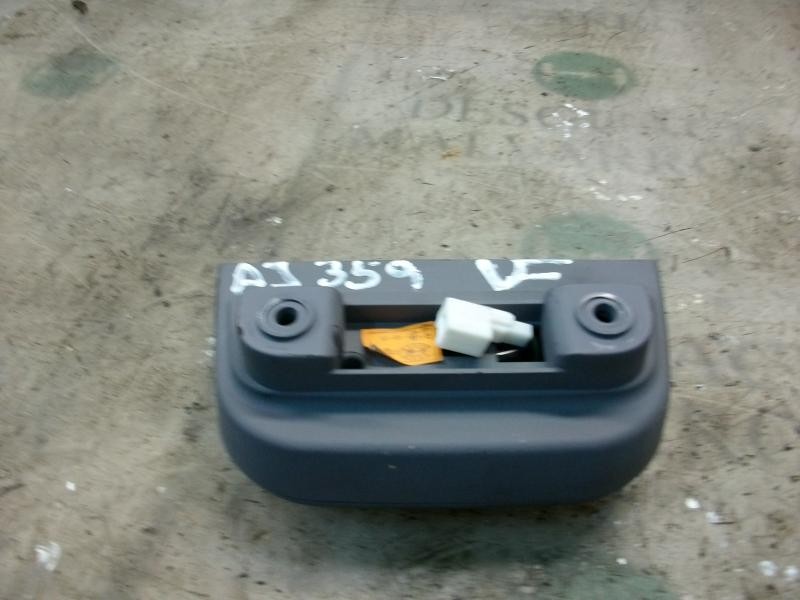 Recambio de piloto trasero central para hyundai matrix (fc) 1.6 gls referencia OEM IAM 9275017000LT  