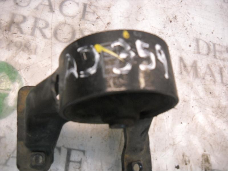 Recambio de soporte motor delantero para hyundai matrix (fc) 1.6 gls referencia OEM IAM 2193017000  