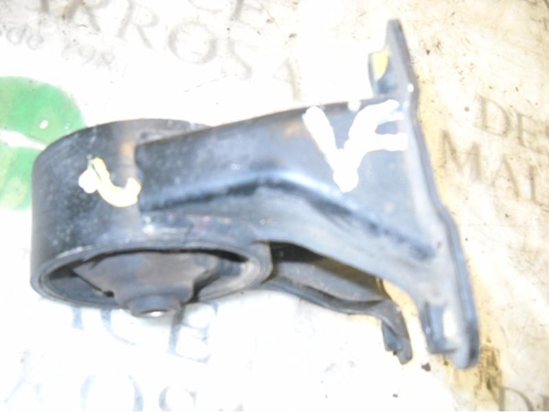 Recambio de soporte motor delantero para hyundai matrix (fc) 1.6 gls referencia OEM IAM 2193017000  