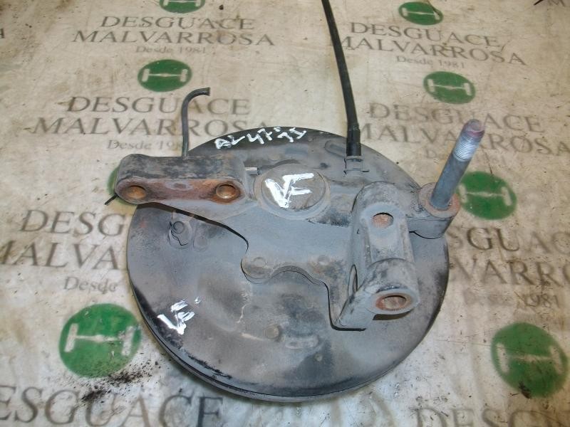 Recambio de mangueta trasera izquierda para hyundai accent (lc) gls crdi referencia OEM IAM 5275025000  