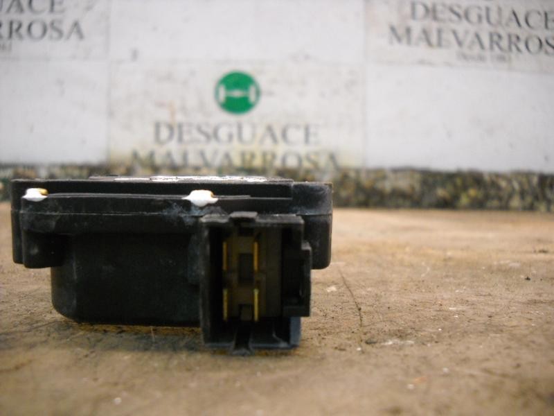 Recambio de motor apertura trampillas climatizador para hyundai accent (lc) gls crdi referencia OEM IAM  F00S4A2483 F00S4A2483