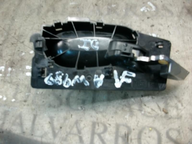 Recambio de maneta interior delantera izquierda para peugeot 307 (s1) xr referencia OEM IAM   