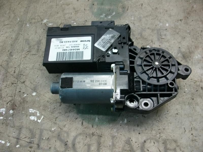 Recambio de motor elevalunas delantero derecho para peugeot 307 (s1) xr referencia OEM IAM   