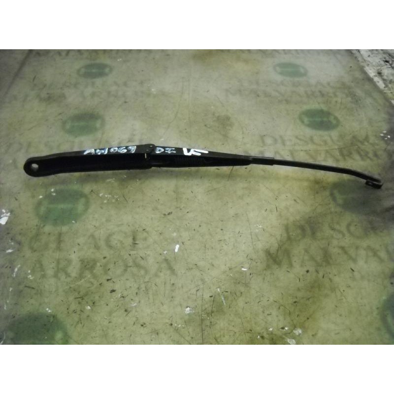 Recambio de brazo limpia delantero izquierdo para fiat punto berlina (188) referencia OEM IAM 735278596  