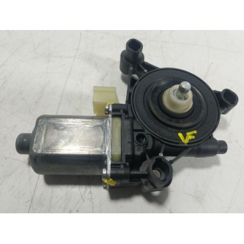 MOTOR ELEVALUNAS DELANTERO DERECHO 5Q0959801C 5Q0959801C 