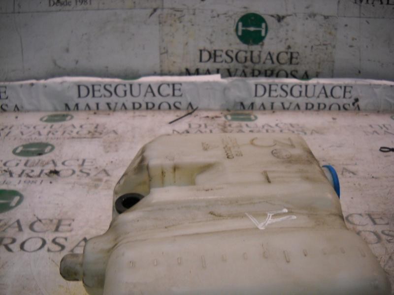 Recambio de deposito limpia para ssangyong rodius xdi limited referencia OEM IAM   