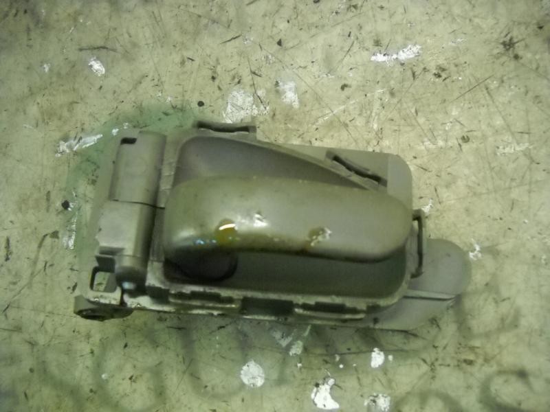 Recambio de maneta interior delantera izquierda para citroën xsara picasso 2.0 hdi referencia OEM IAM   