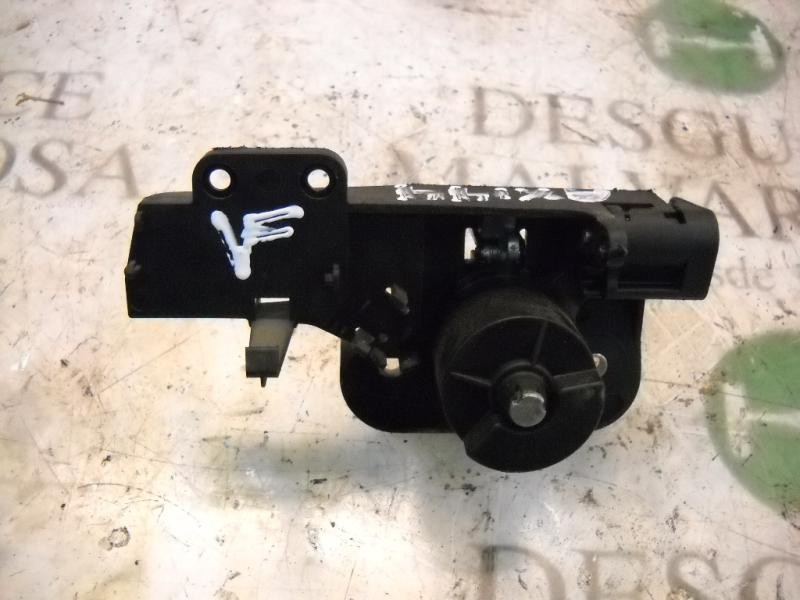 Recambio de maneta porton para opel corsa c comfort referencia OEM IAM   