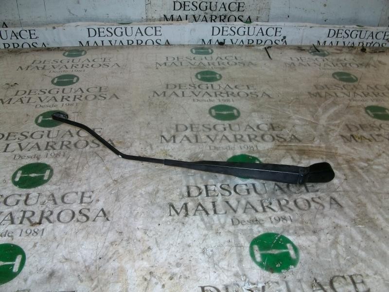 Recambio de brazo limpia delantero derecho para citroën c3 1.4 hdi exclusive referencia OEM IAM   