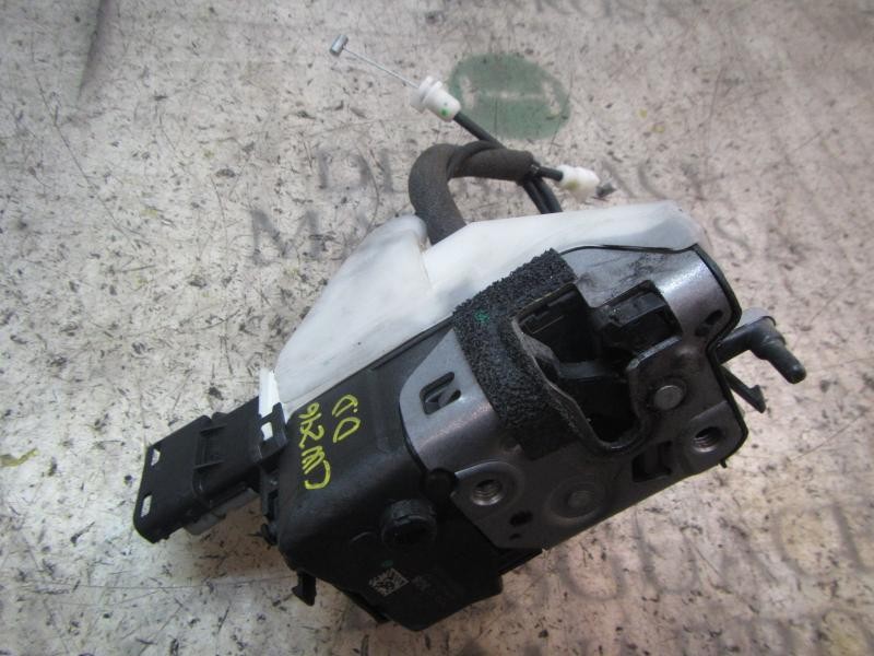 Recambio de cerradura puerta delantera derecha para citroën c3 1.4 hdi referencia OEM IAM 9136GG  