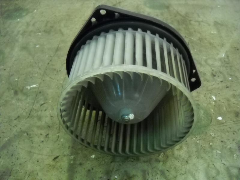 Recambio de motor calefaccion para ssangyong rodius xdi limited referencia OEM IAM   