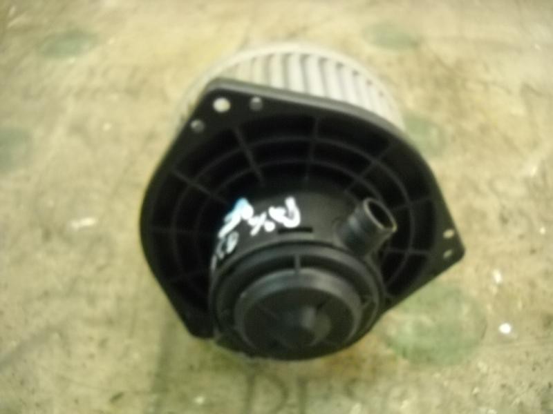 Recambio de motor calefaccion para ssangyong rodius xdi limited referencia OEM IAM   