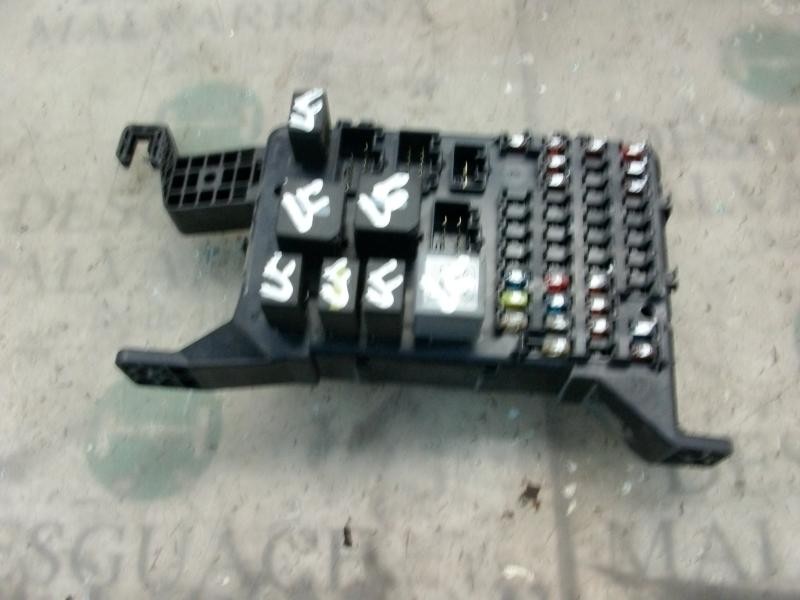Recambio de caja reles / fusibles para ford mondeo berlina (ge) ambiente referencia OEM IAM   
